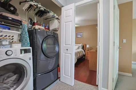 830 Hawk Lane Carol Stream IL 60188