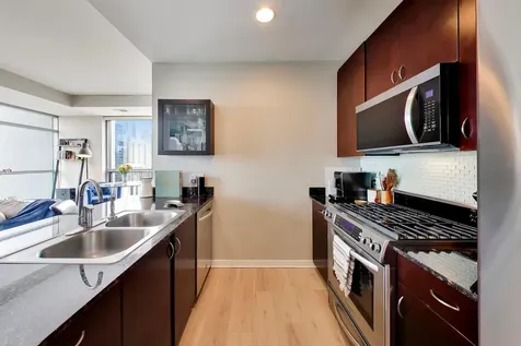 303 West Ohio Street Chicago IL 60654