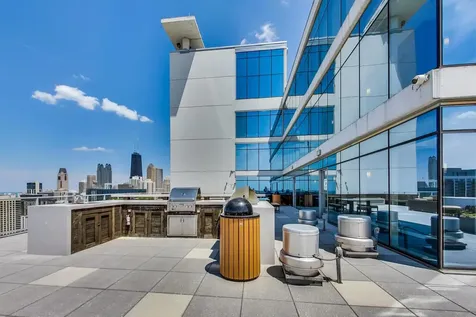 303 West Ohio Street Chicago IL 60654