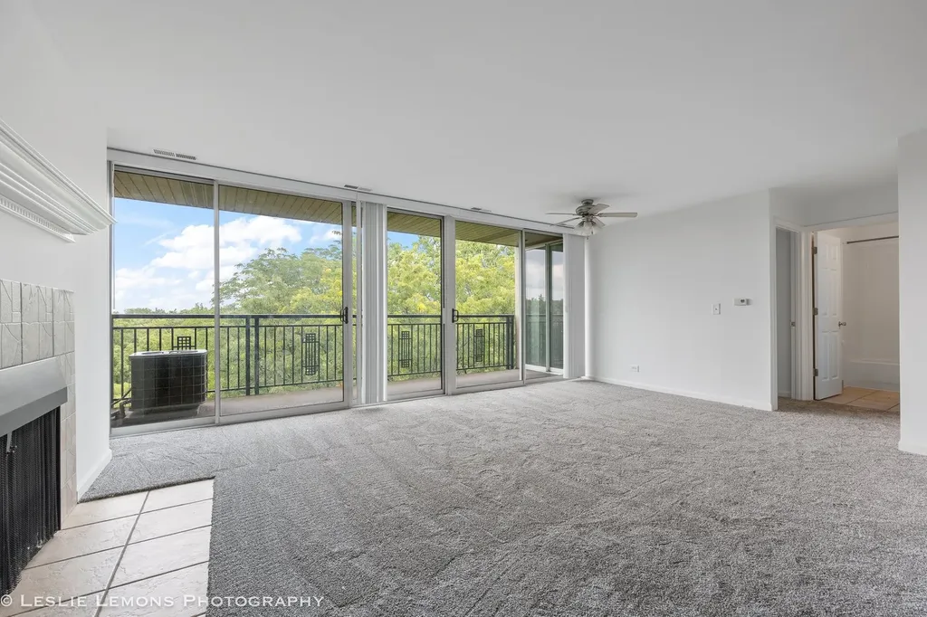 5950 Oakwood Drive Lisle IL 60532