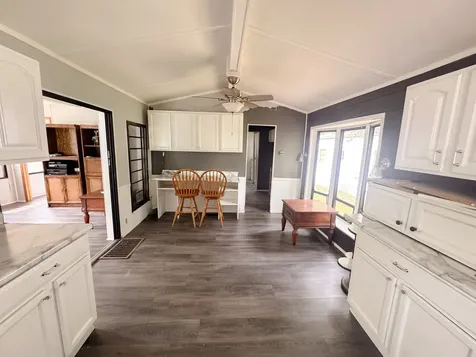 29/310 Woodhaven Sublette IL 61367