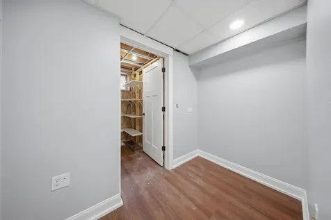 317 Vincent Place Elgin IL 60123