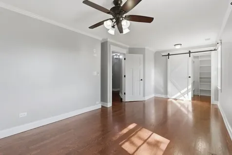 317 Vincent Place Elgin IL 60123