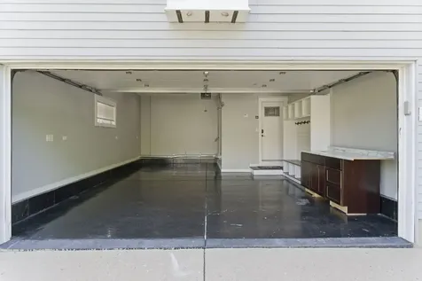 317 Vincent Place Elgin IL 60123