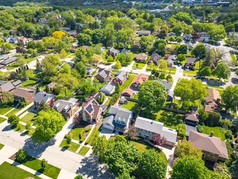 317 Vincent Place Elgin IL 60123