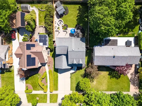 317 Vincent Place Elgin IL 60123