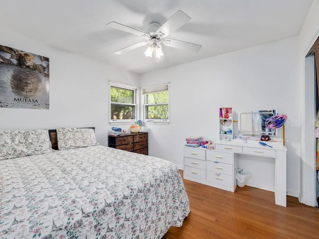 405 Greenfield Avenue Glen Ellyn IL 60137