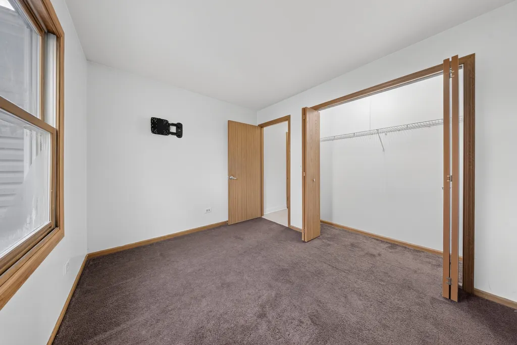 1560 Colorado Avenue Aurora IL 60506