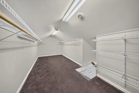 1560 Colorado Avenue Aurora IL 60506
