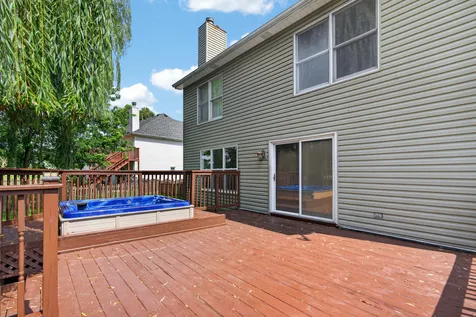 1560 Colorado Avenue Aurora IL 60506
