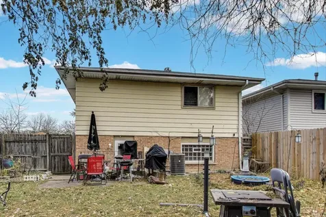 18010 Olympia Drive Country Club Hills IL 60478
