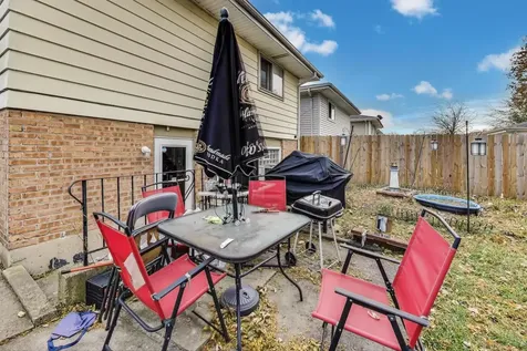 18010 Olympia Drive Country Club Hills IL 60478