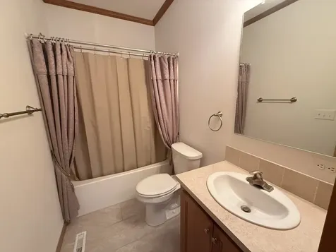 662 Alder Manteno IL 60950