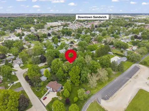 314 West Fayette Street Sandwich IL 60548