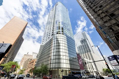 600 North Fairbanks Court Chicago IL 60611