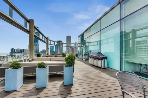 600 North Fairbanks Court Chicago IL 60611