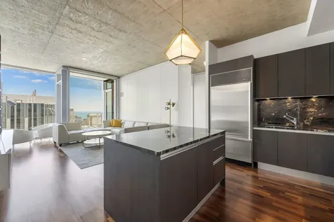 600 North Fairbanks Court Chicago IL 60611
