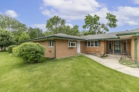 20560 Bensley Avenue Lynwood IL 60411