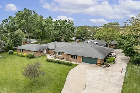 20560 Bensley Avenue Lynwood IL 60411