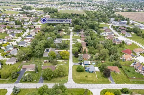 20560 Bensley Avenue Lynwood IL 60411