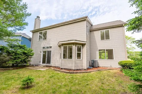 1716 Normandy Woods Court Grayslake IL 60030