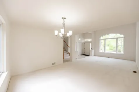 1716 Normandy Woods Court Grayslake IL 60030