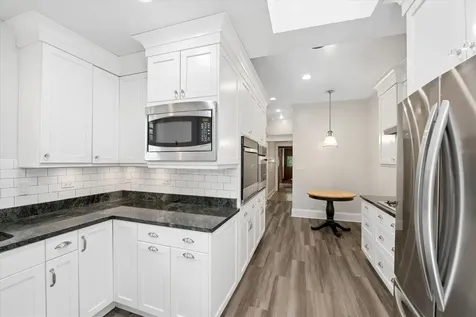 1454 West Cuyler Avenue Chicago IL 60613