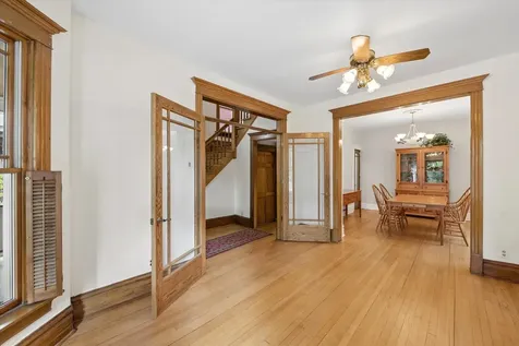 1454 West Cuyler Avenue Chicago IL 60613