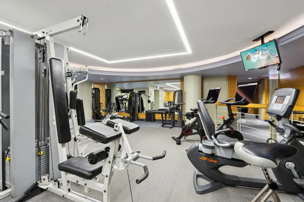 155 North Harbor Drive Chicago IL 60601