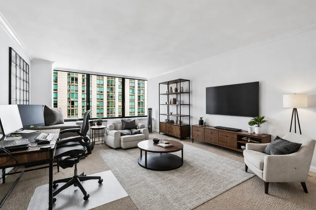 155 North Harbor Drive Chicago IL 60601
