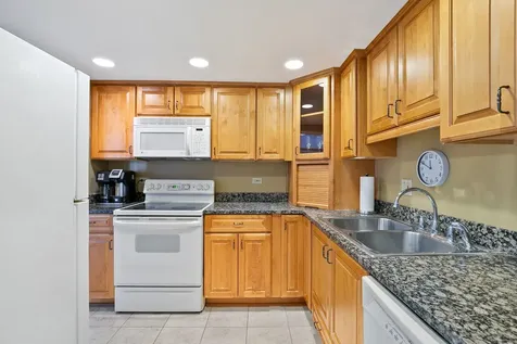 155 North Harbor Drive Chicago IL 60601