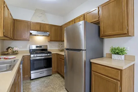 2725 Kendall Crossing Johnsburg IL 60050
