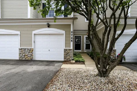 2725 Kendall Crossing Johnsburg IL 60050