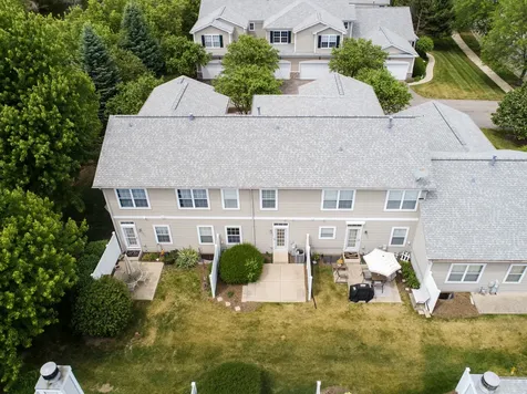 2725 Kendall Crossing Johnsburg IL 60050