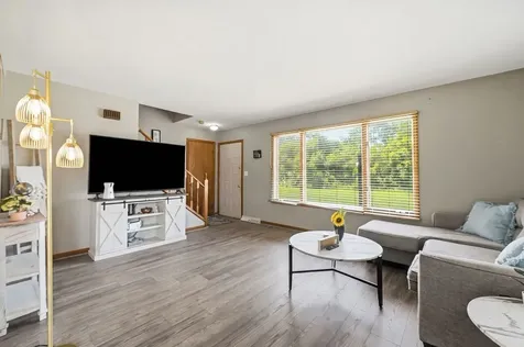1031 Southgate Road New Lenox IL 60451