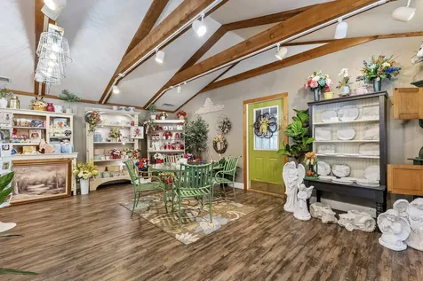1126 East State Street Sycamore IL 60178