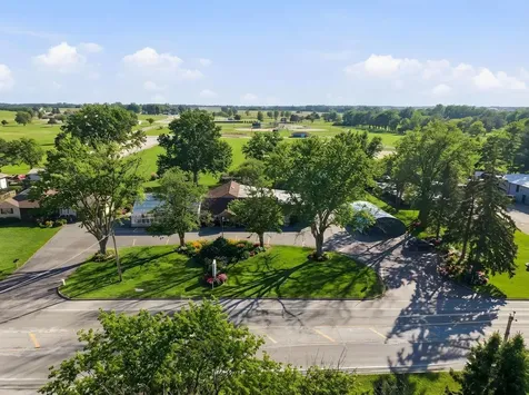 1126 East State Street Sycamore IL 60178