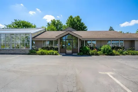 1126 East State Street Sycamore IL 60178
