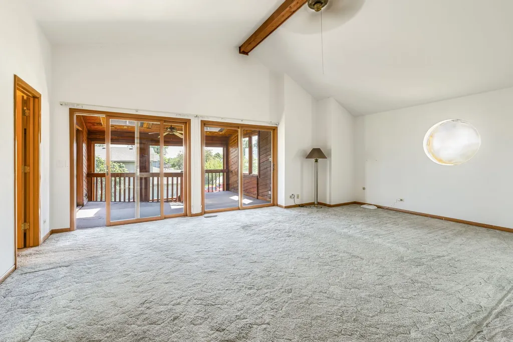 216 Sunshine Drive Bolingbrook IL 60490