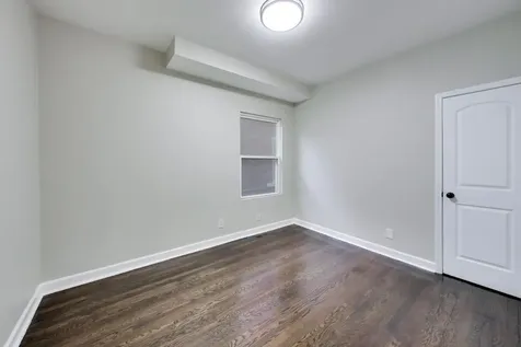 7818 South Merrill Avenue Chicago IL 60649