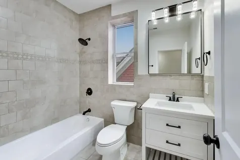 7818 South Merrill Avenue Chicago IL 60649