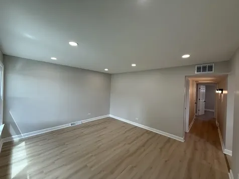 5321 South Kostner Avenue Chicago IL 60632