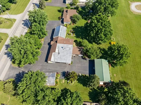 1126 East State Street Sycamore IL 60178