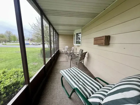 1126 East State Street Sycamore IL 60178