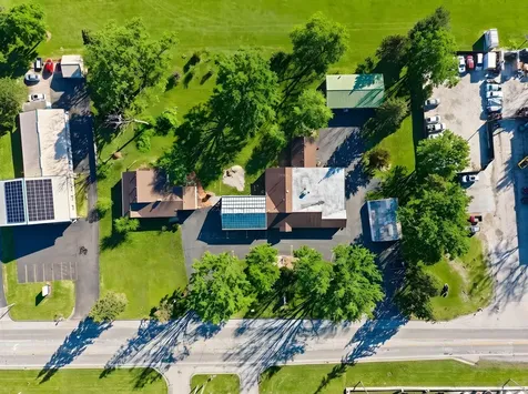 1126 East State Street Sycamore IL 60178