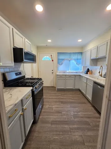 16744 Trapet Avenue Hazel Crest IL 60429