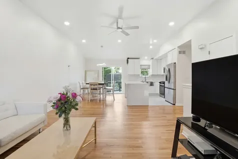 6212 Leonard Avenue Downers Grove IL 60516
