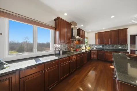 9 Falcon Lakes Drive South Barrington IL 60010