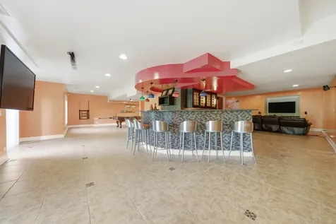 9 Falcon Lakes Drive South Barrington IL 60010