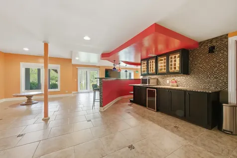 9 Falcon Lakes Drive South Barrington IL 60010